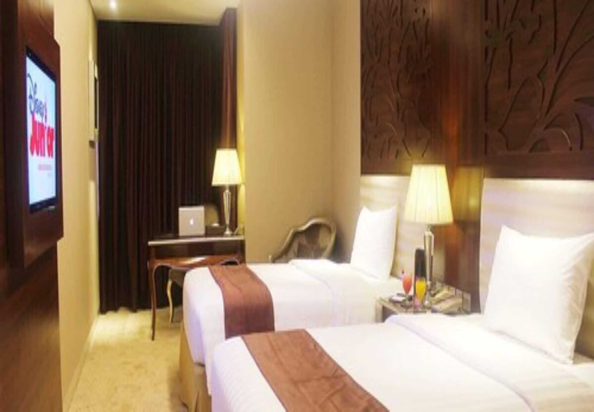 Belviu Hotel Bandung Exterior foto